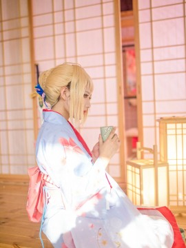 《Fate Stay Night》Saber晴着ver.~吾王和服新年挂画 C O S P L A Y_就酱紫啦w (16)